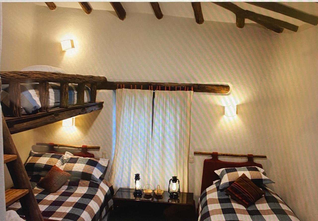 Karina Wasi Hotel Писак Екстериор снимка