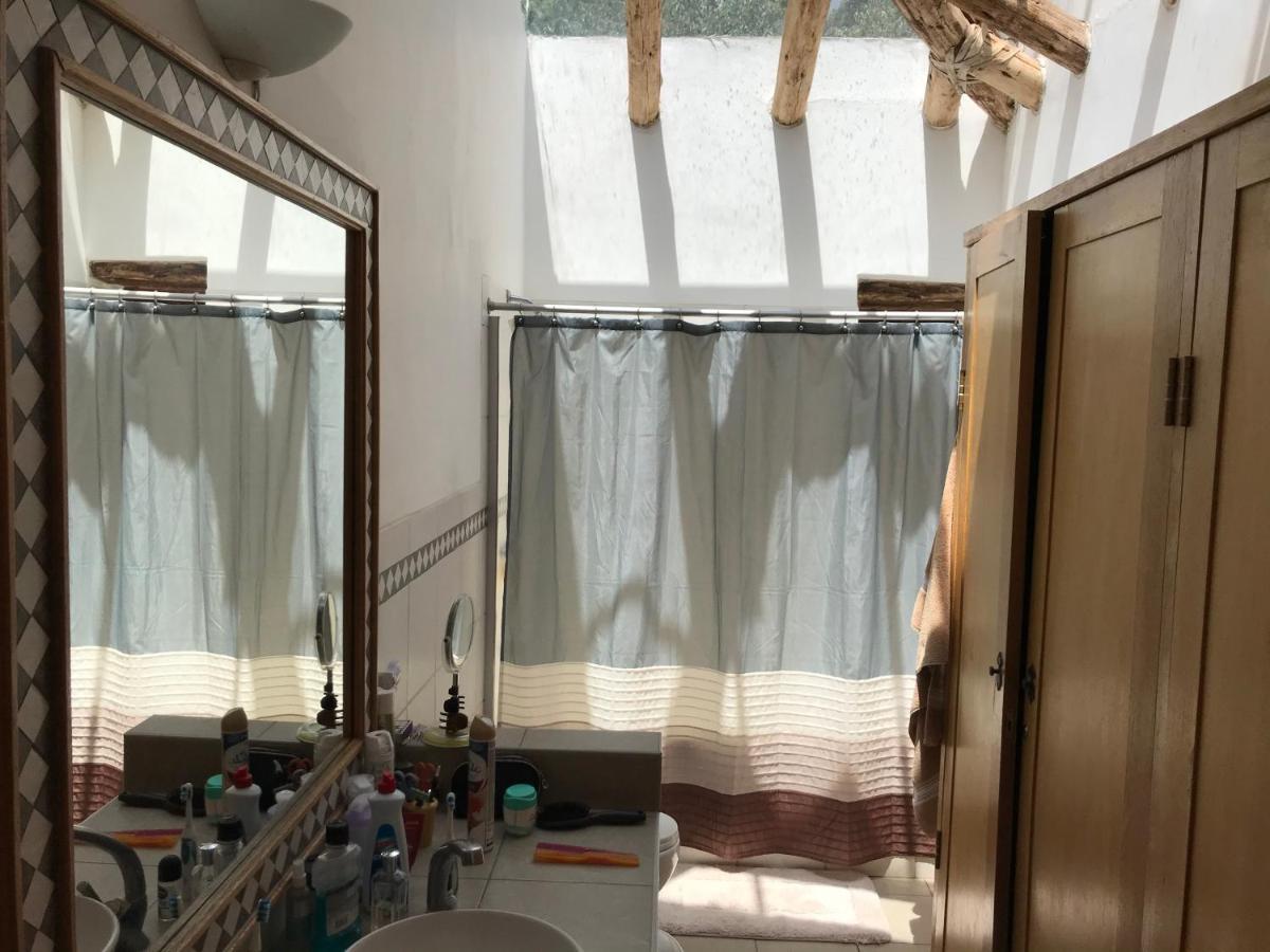 Karina Wasi Hotel Писак Екстериор снимка
